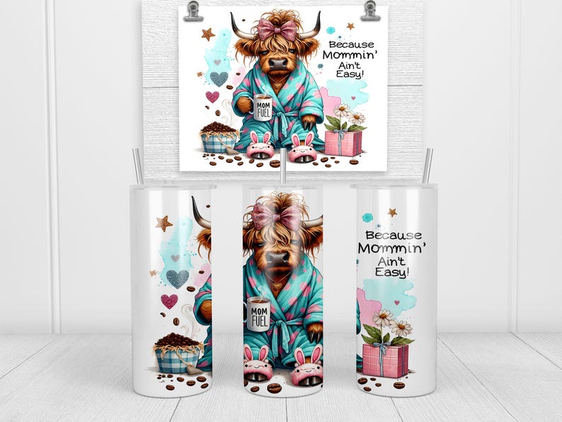 Highland Cow Mom Tumbler Wrap: Coffee Lover PNG (pobieranie cyfrowe) zdjęcie 13
