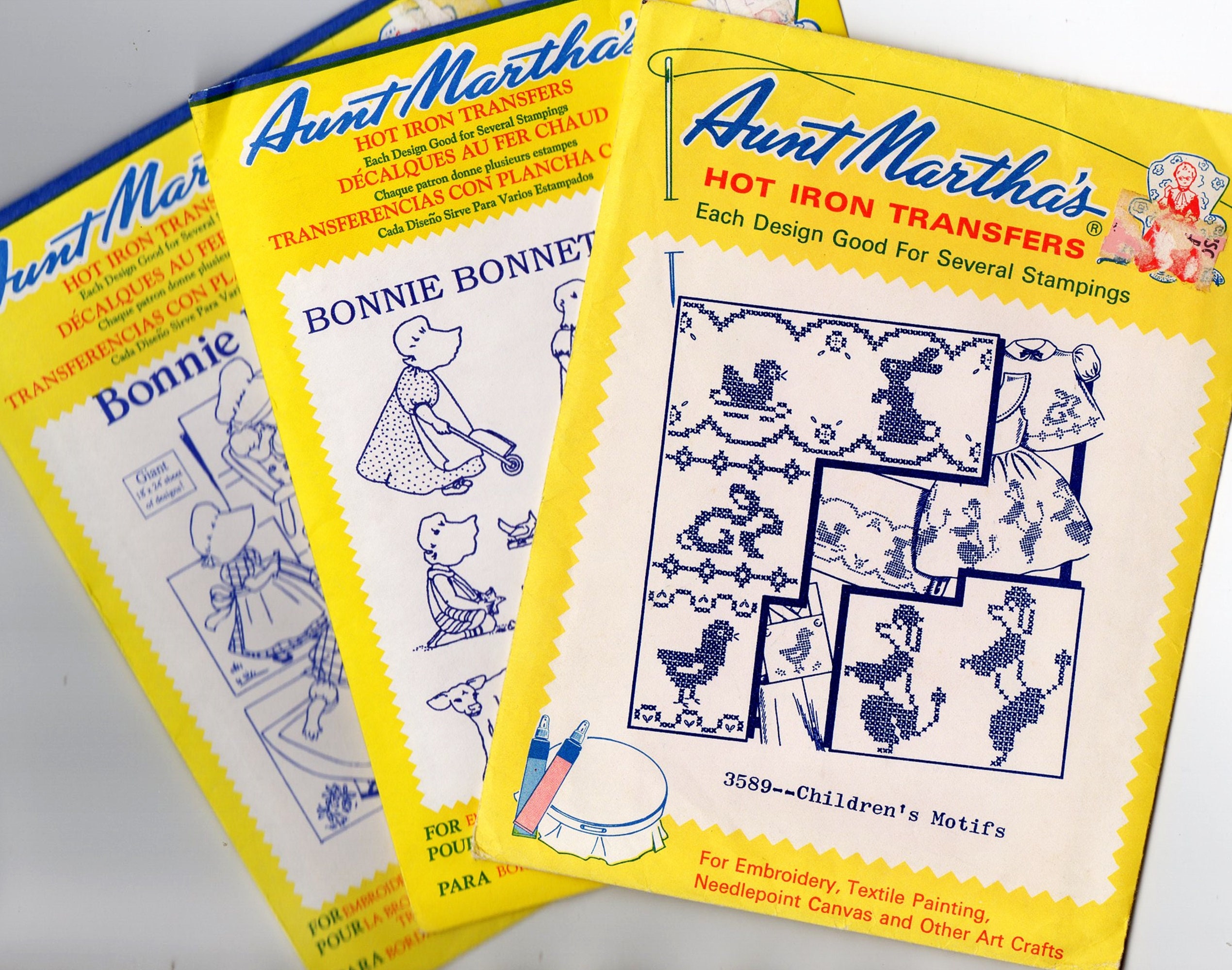 Uncut Lot of 7 Aunt Marthas Hot Iron Vintage Embroidery Paint Transfers  3597 3021 3788 3795 9194 3756 3782 