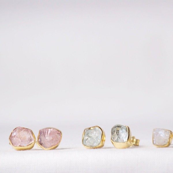 Minimalist Stone earrings, Rose quartz jewelry, Gold gemstone studs, tiny earrings with pink stone