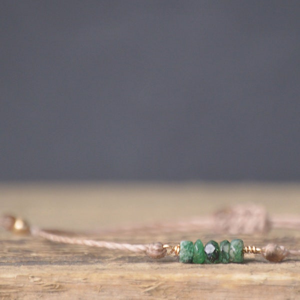 Emerald Bracelet,May Birthstone Bracelet,Dainty Bracelet,Christmas Gift for Her,Ombre Emerald Jewelry,Green Bracelet,Bridesmaid Gifts