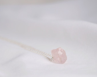 Raw Rose Quartz with Silver chain, Pink crystal Pendant, Birth stone Necklace, Jewelry gifts for her, Healing crystals