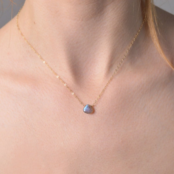 Blue Labradorite Heart Gold Necklace, Rose Gold Necklace with Labradorite Pendant, Minimalist Jewelry, Personalized Gift Gemstone