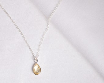 Citrine Pendant with Silver Necklace, Best mom gift, Boho wedding Gift