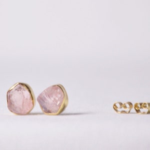 Minimalist Stone earrings, Rose quartz jewelry, Gold gemstone studs, tiny earrings with pink stone