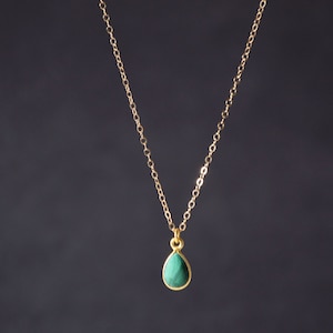 Aquamarin Kette, kleiner Aquamarin -Anhänger Goldkette, Geburtsstein, personalisierte halskette , filigrane Kette, minimalistischer Schmuck imagen 7