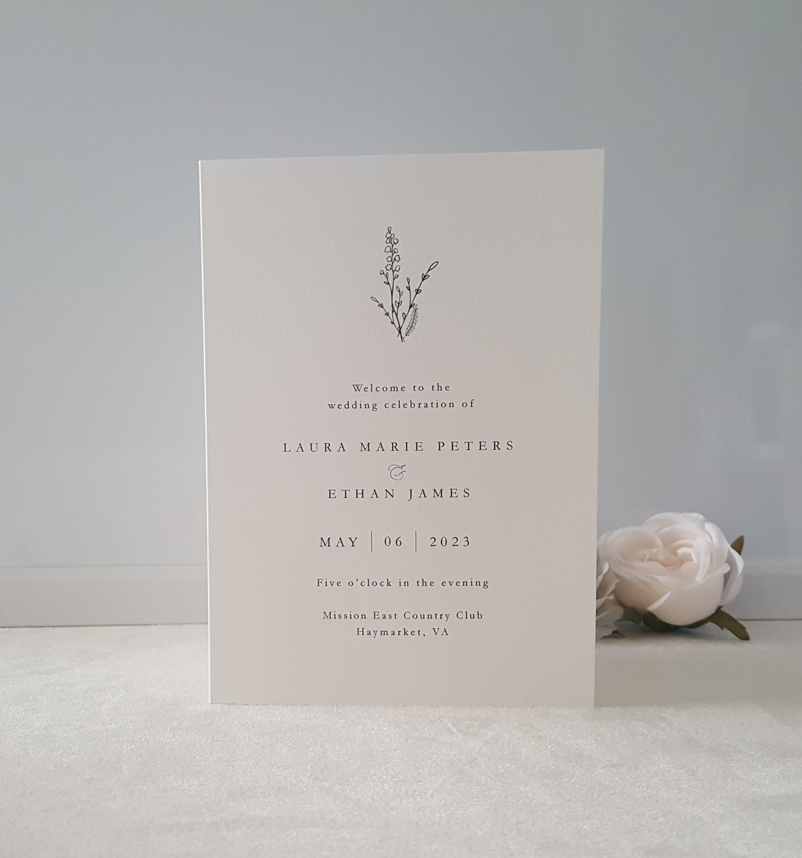 Leah \u0026 Alex | The Cliffs at Keowee Vineyard Lakehouse | Showit Blog, image size:2794x2988