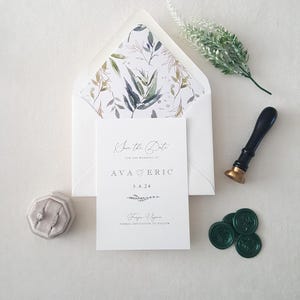Tropisch groen en goud (save the date), botanische envelop, formele bedrukte trouwkaarten - AANBETALING