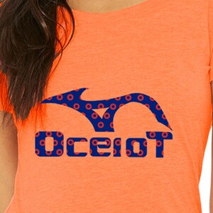 Ocelot avec beignets - T-shirts pour femme