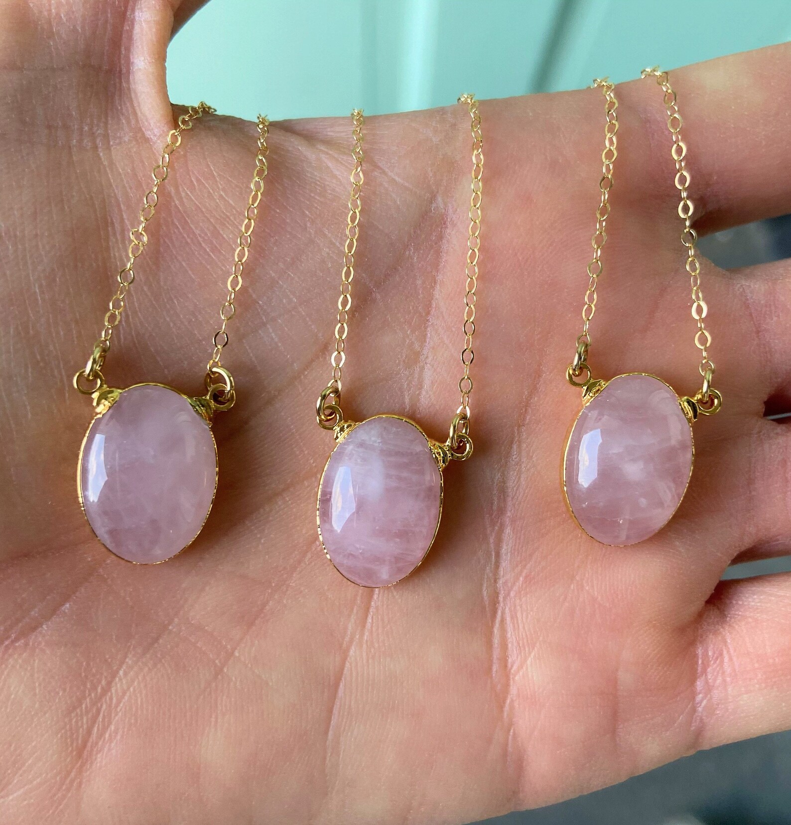 Rose quartz and gold necklace Clearance