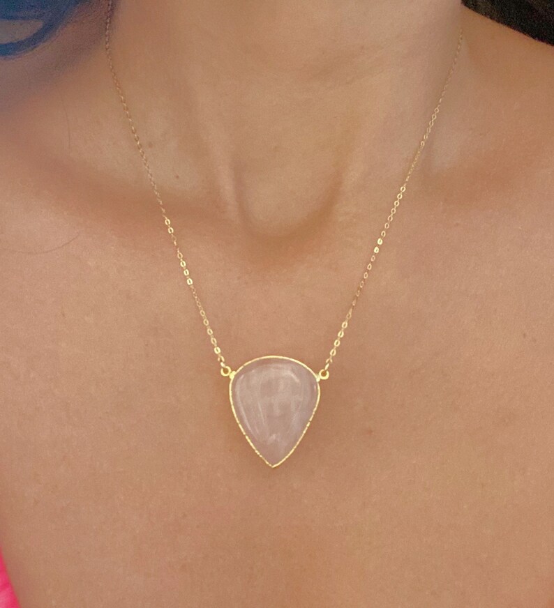 Rose quartz and gold necklace Clearance