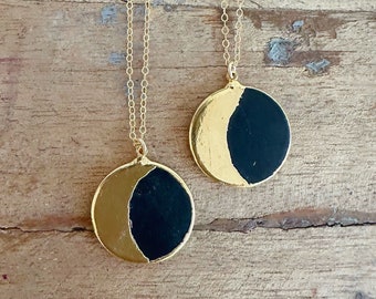 Proprietà E Benefici Della Shungite: Ecco Come Utilizzare La Pietra Di Protezione - Foto 3