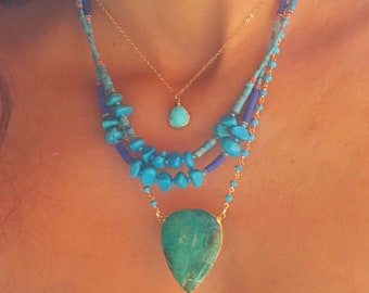 Turquoise Beaded Necklace // Turquoise Statement Necklace // Turquoise Necklace // Turquoise Gold Necklace