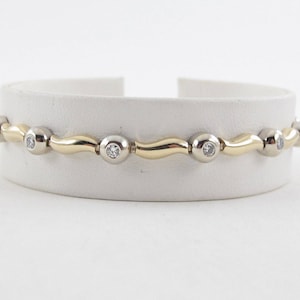 14K Yellow & White Gold Diamond Tennis Bracelet: Elegant Wave Design