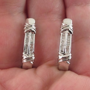 14k White Gold Diamond Huggie Hoop Earrings