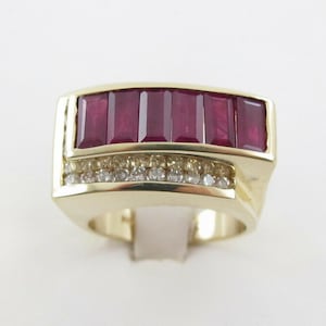 Diamond And Ruby Ring 14k Yellow Gold