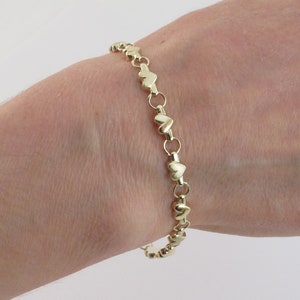 14k Yellow Gold Heart Bracelet