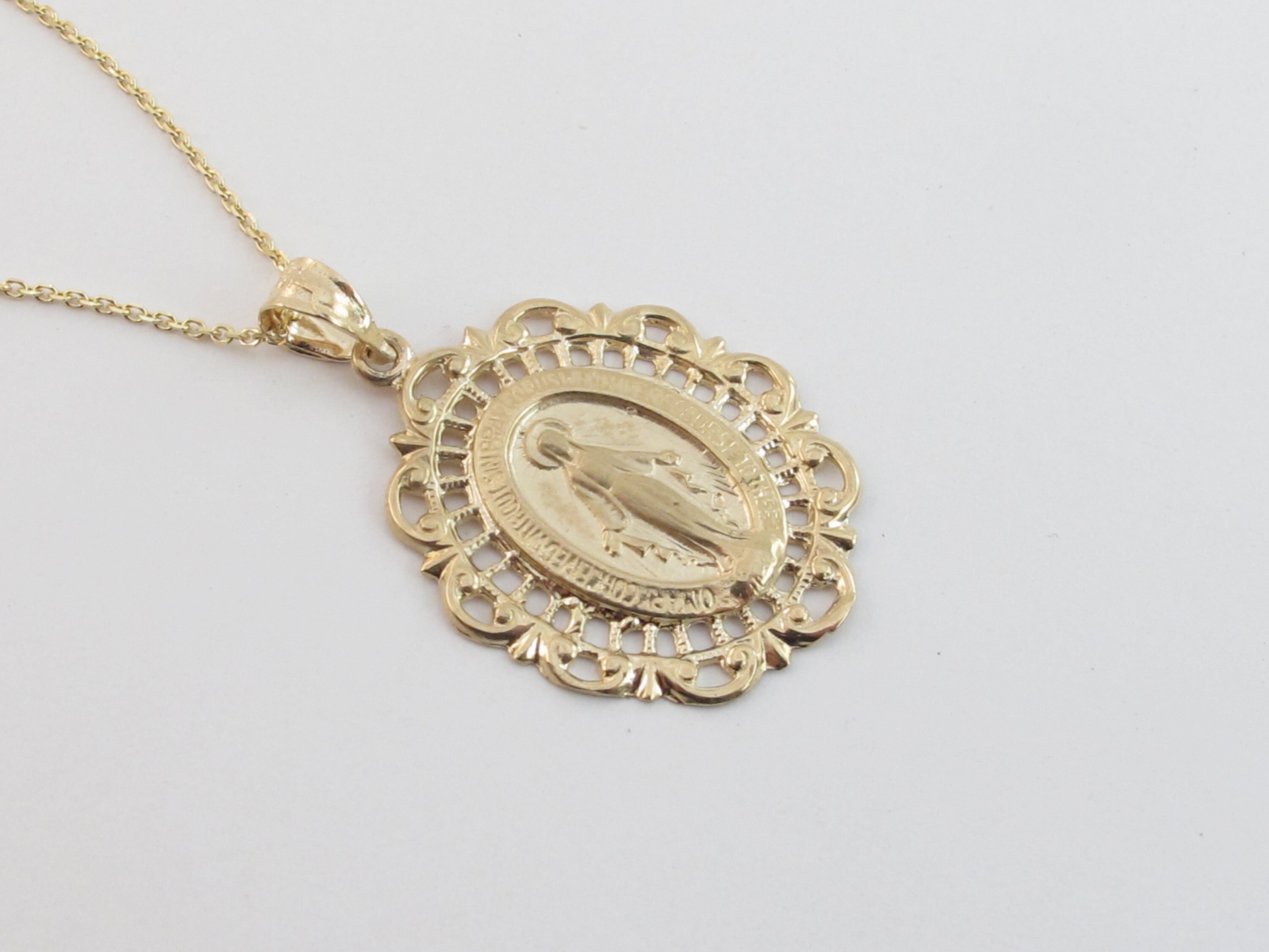14k Solid Yellow Gold Virgin Mary Pendant Necklace 16" 18" 20" - Etsy