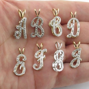 Colgantes de diamantes con iniciales en oro macizo de 14 k (de la A a la Y) disponibles en oro blanco