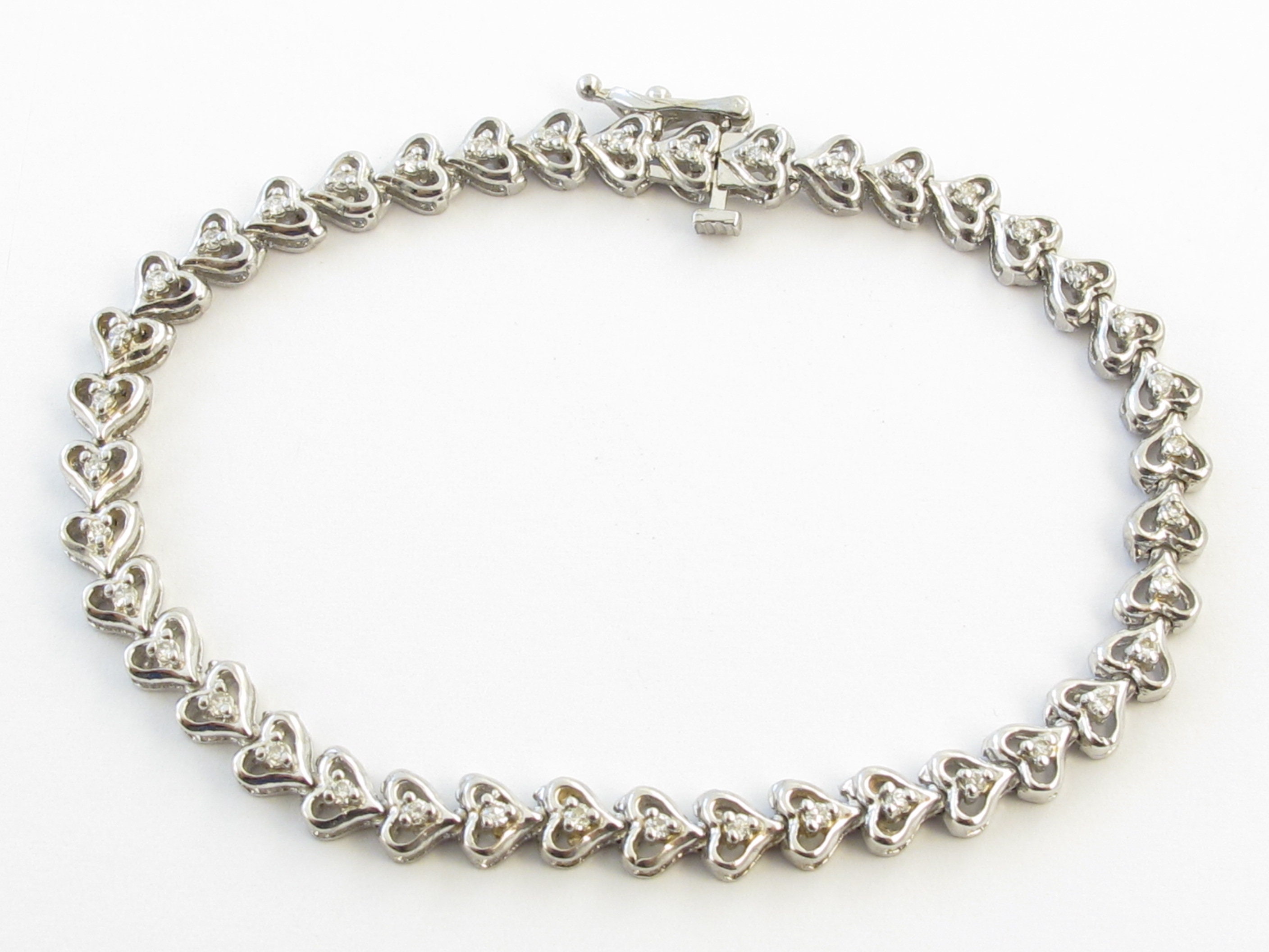 14k White Gold Diamond Heart Tennis 