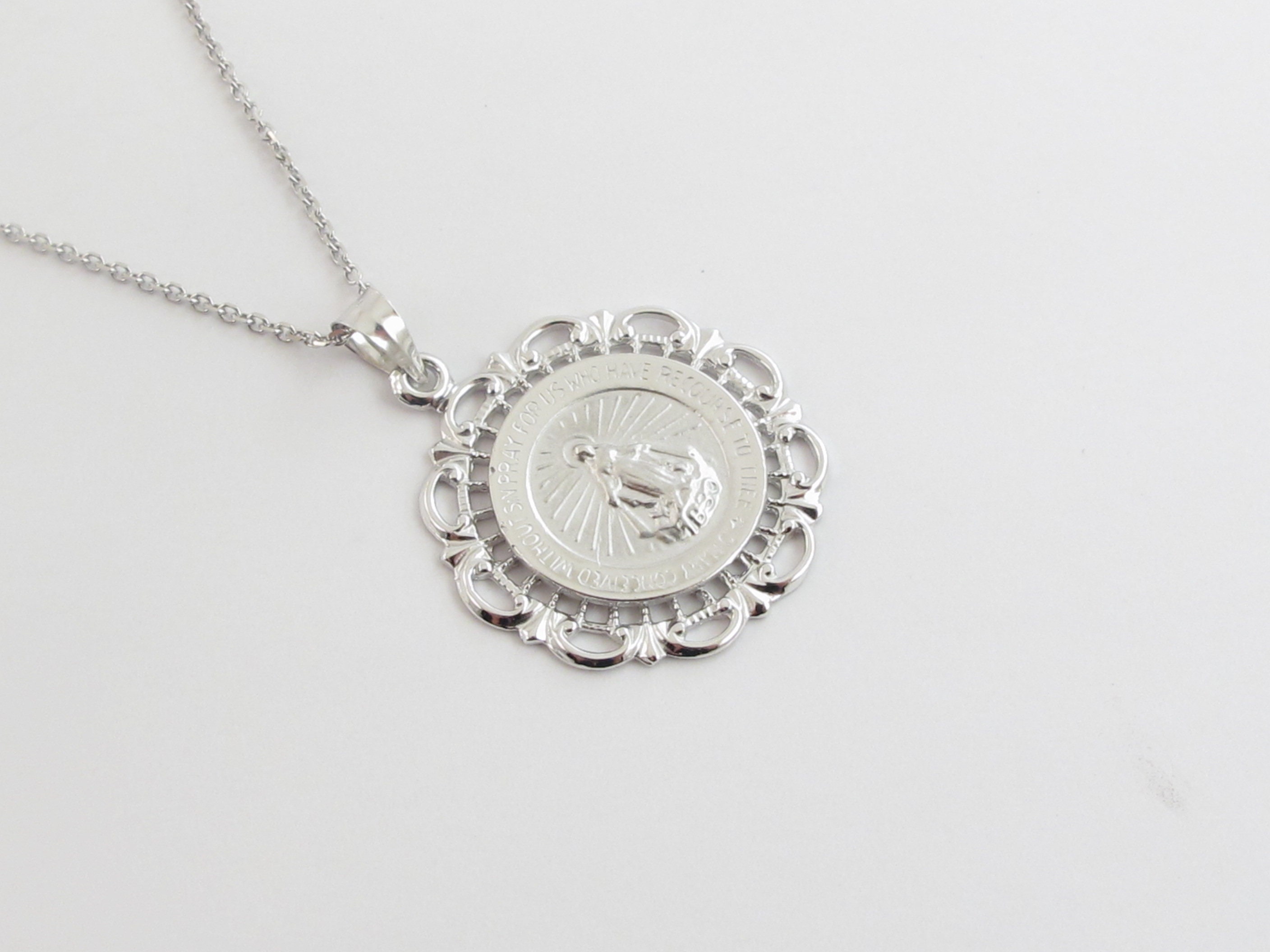 14K Gold Filled Virgin Mary Pendant Necklace - 18" Chain, Catholic Women's Jewelry
