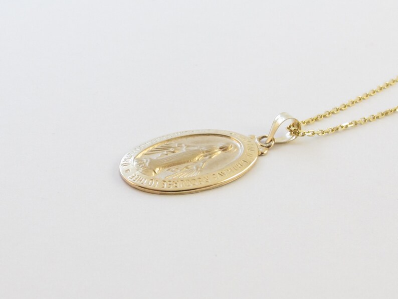 Real 14k Solid Yellow Gold Virgin Mary Pendant Necklace - Etsy
