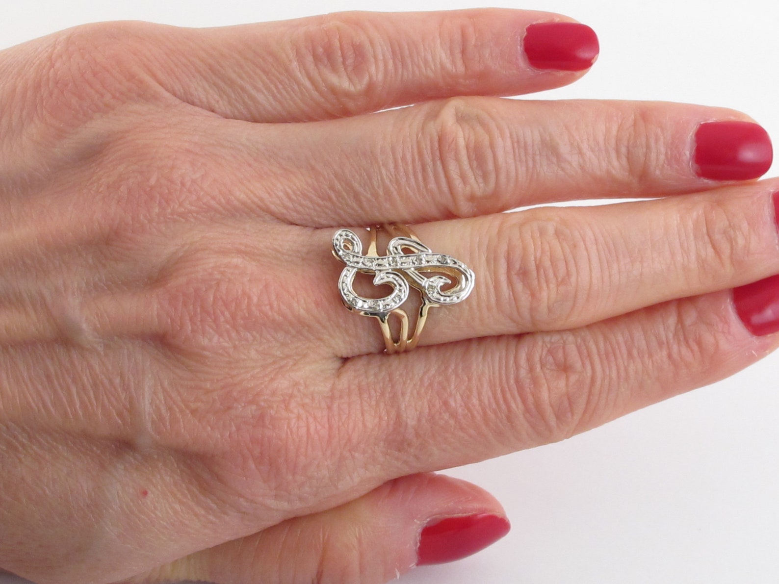 14K Yellow Gold Script Initial D Ring Size