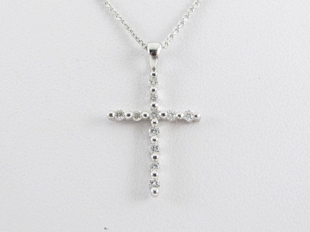 14k White Gold Diamond Cross Pendant Necklace 16 - Etsy