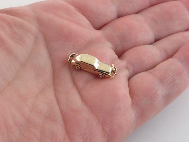 14k Yellow Gold Vintage Car Charm Pendant Car With Moving Wheels