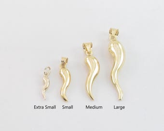 14K Yellow Gold Italian Horn Pendant - Good Luck Charm