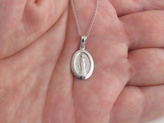 14k Solid White Gold Virgin Mary Necklace 14 16 - White Gold Mother Mary Pendant