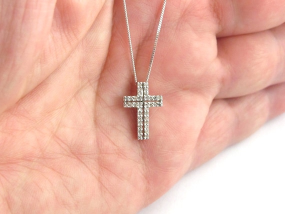 children's cross pendant necklace