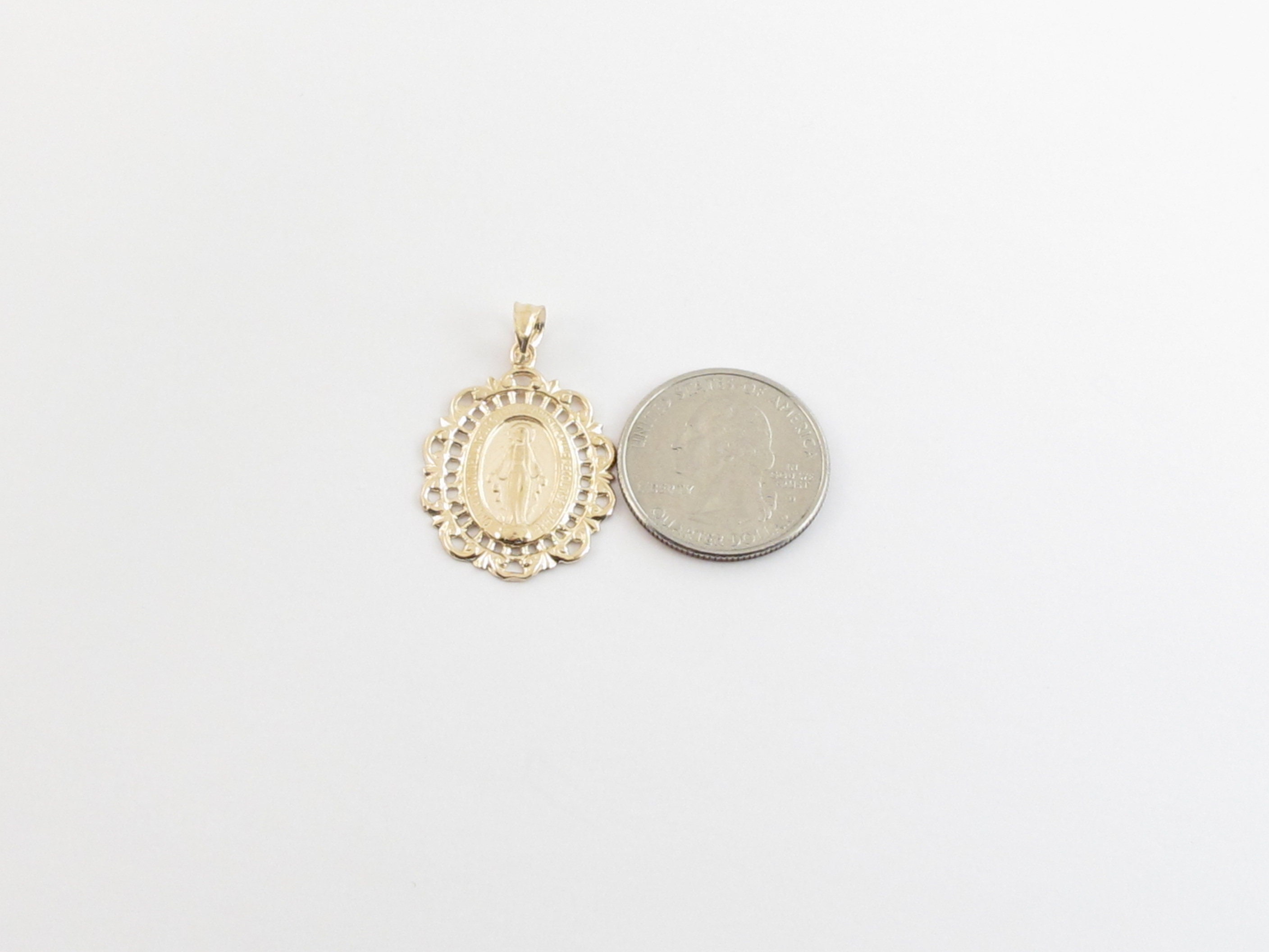 14k Solid Yellow Gold Virgin Mary Medal Pendant - Etsy
