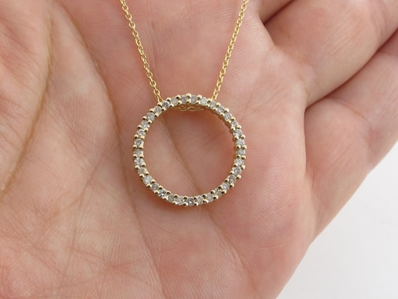 Circle Diamond Halo Necklace 3/5 Carat (ctw) in 14k White Gold – Kobelli
