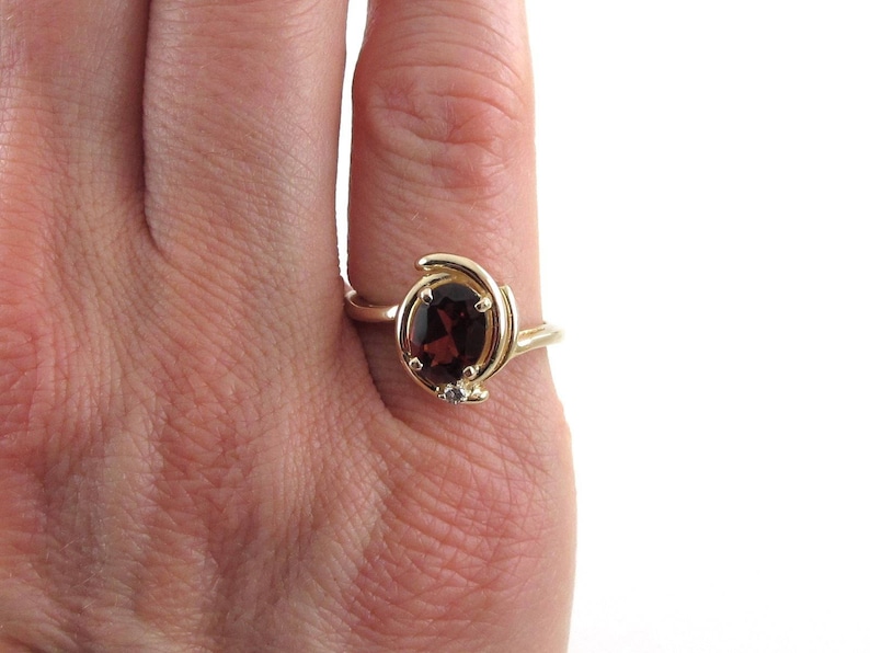 14k Yellow Gold Diamond And Garnet Ring 14k Yellow Gold Gemstone Ring