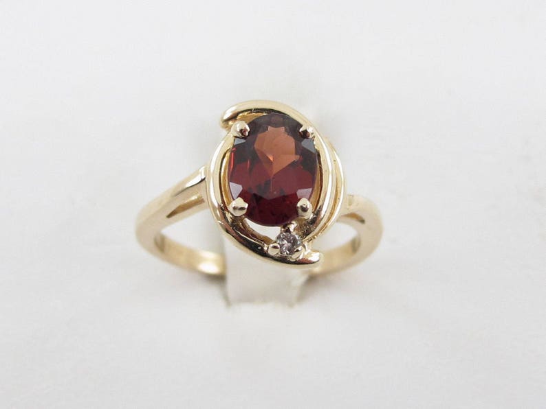 14k Yellow Gold Diamond And Garnet Ring 14k Yellow Gold Gemstone Ring