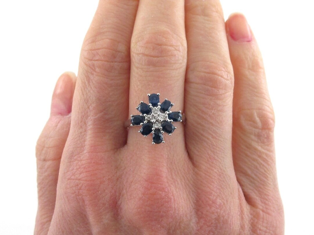 14K ホワイトゴールド ダイヤモンドとサファイアのリング - Etsy 14K ホワイトゴールド ダイヤモンドとサファイアのリング - Etsy