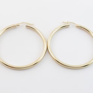 14k Yellow Gold Hoop Earrings
