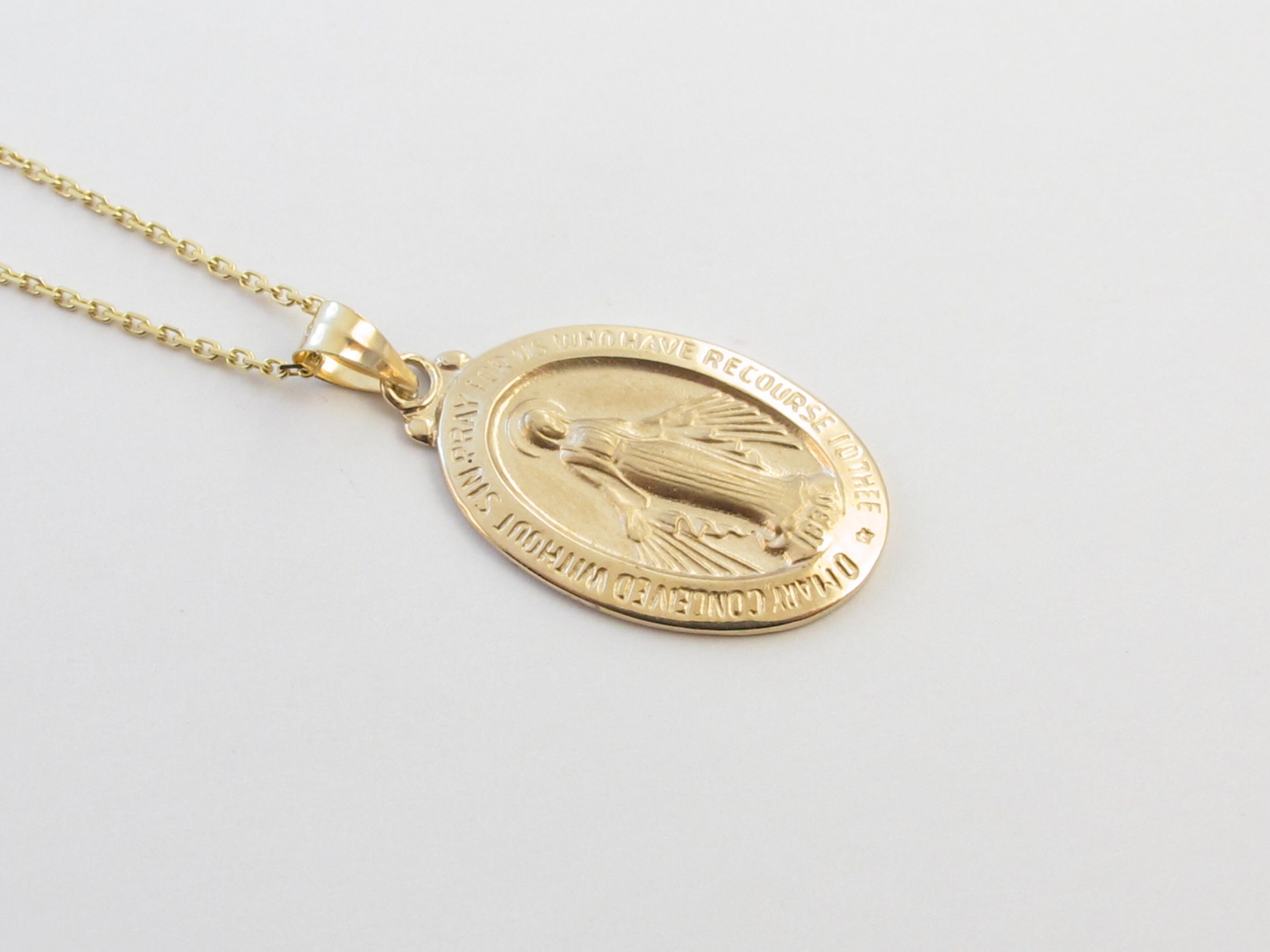 Real 14k Solid Yellow Gold Virgin Mary Pendant Necklace | Etsy
