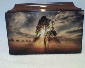 615 Adult Memorial full size urn- Tree sunset scene