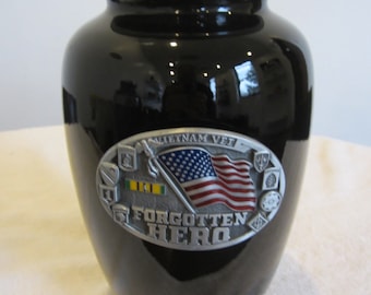 432 US Vietnam Veterans Military Adult Metal Cremation Funeral Urn