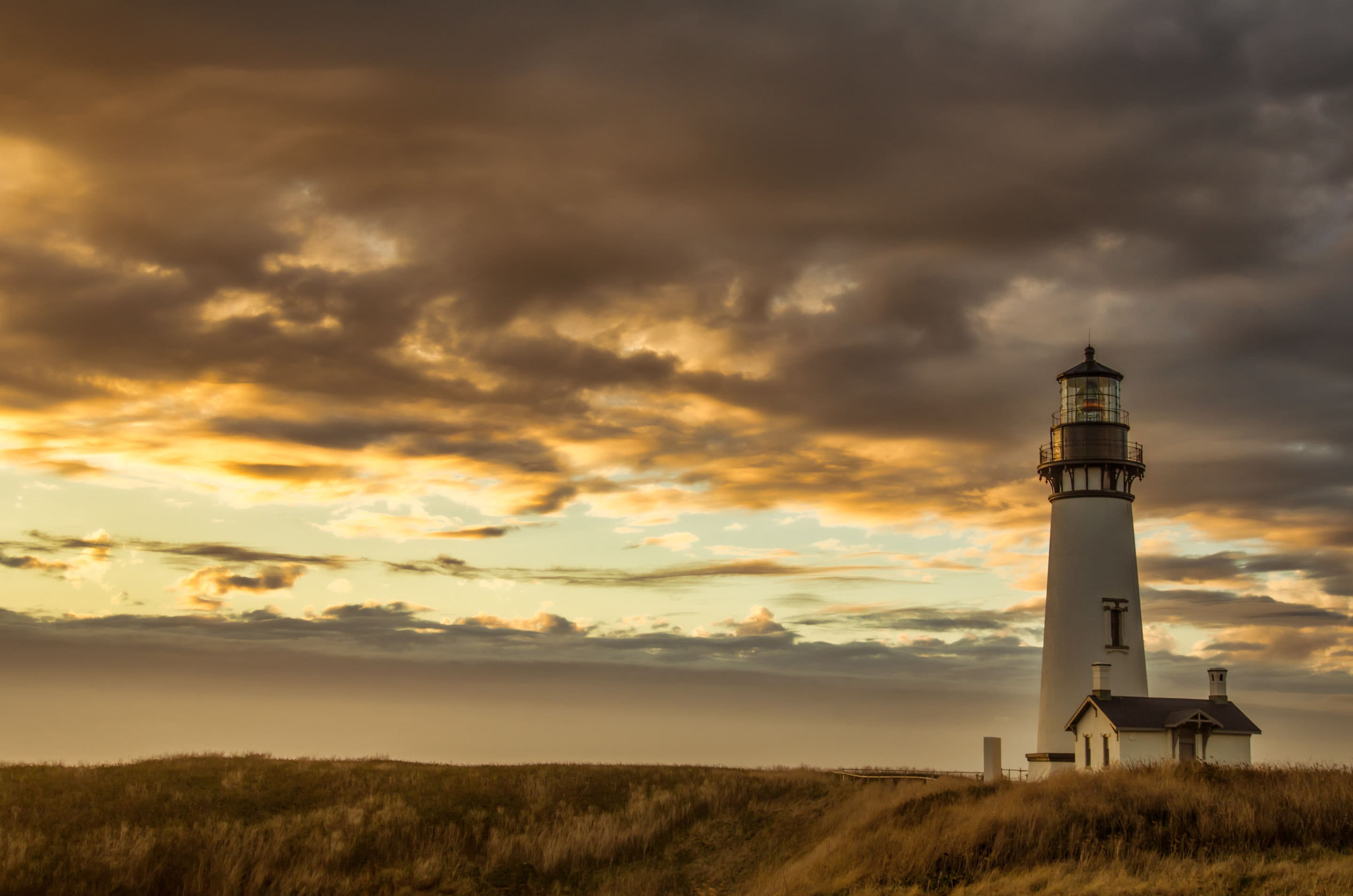 Yaquina Head Lighthouse at Sunset - Etsy