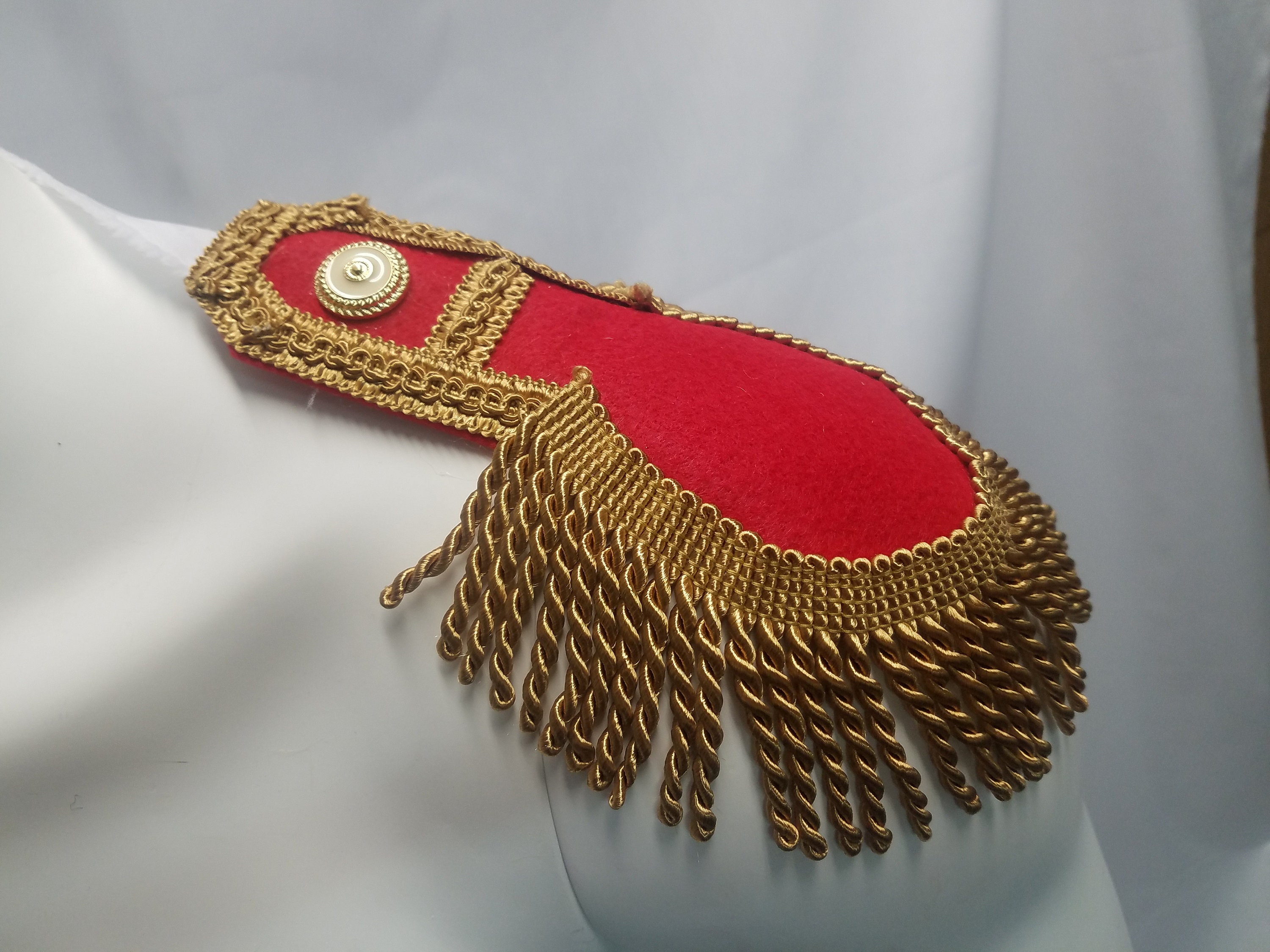  Disfraz colonial para niños del rey Jorge III (S 7-8), rojo :  Ropa, Zapatos y Joyería