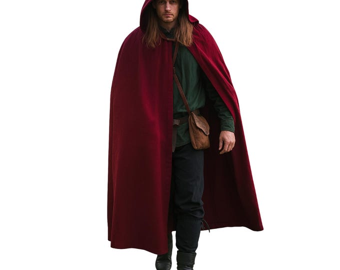 Renaissance Hooded Cloak with Clasp