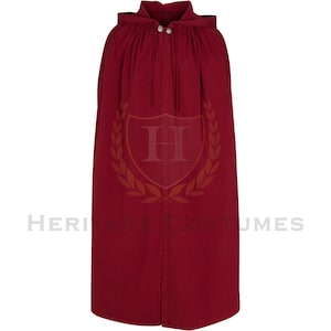 Renaissance Hooded Cloak with Clasp Red