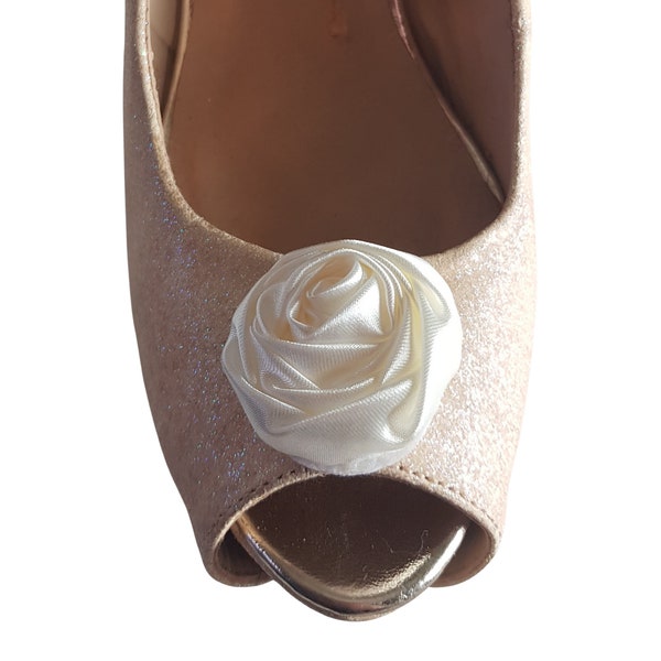 Beautiful Deeree Small Ivory Satin Flower Shoe Clips