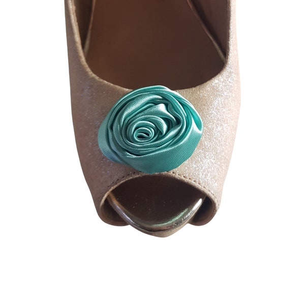 Beautiful Deeree Small Mint Green Satin Flower Shoe Clips