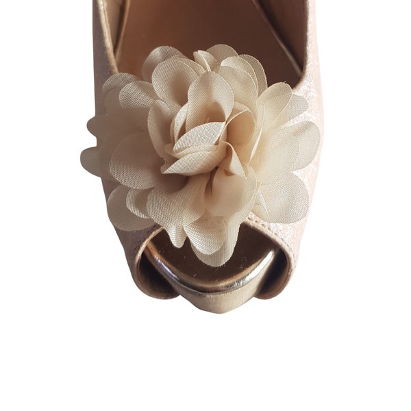 Beautiful Deeree Floaty Flower Light Coffee Shoe Clips