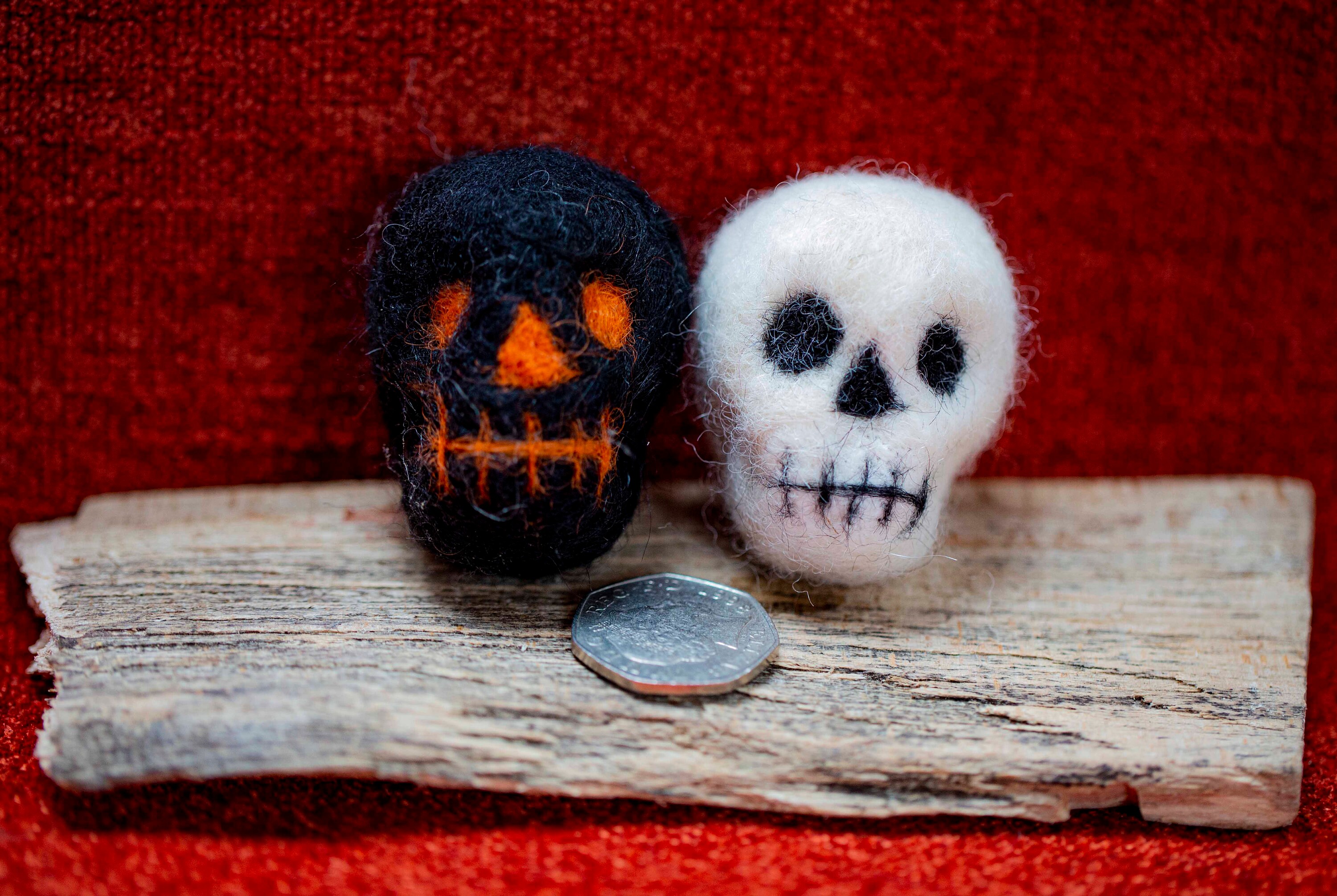Customized needlefelted skull Etsy.de