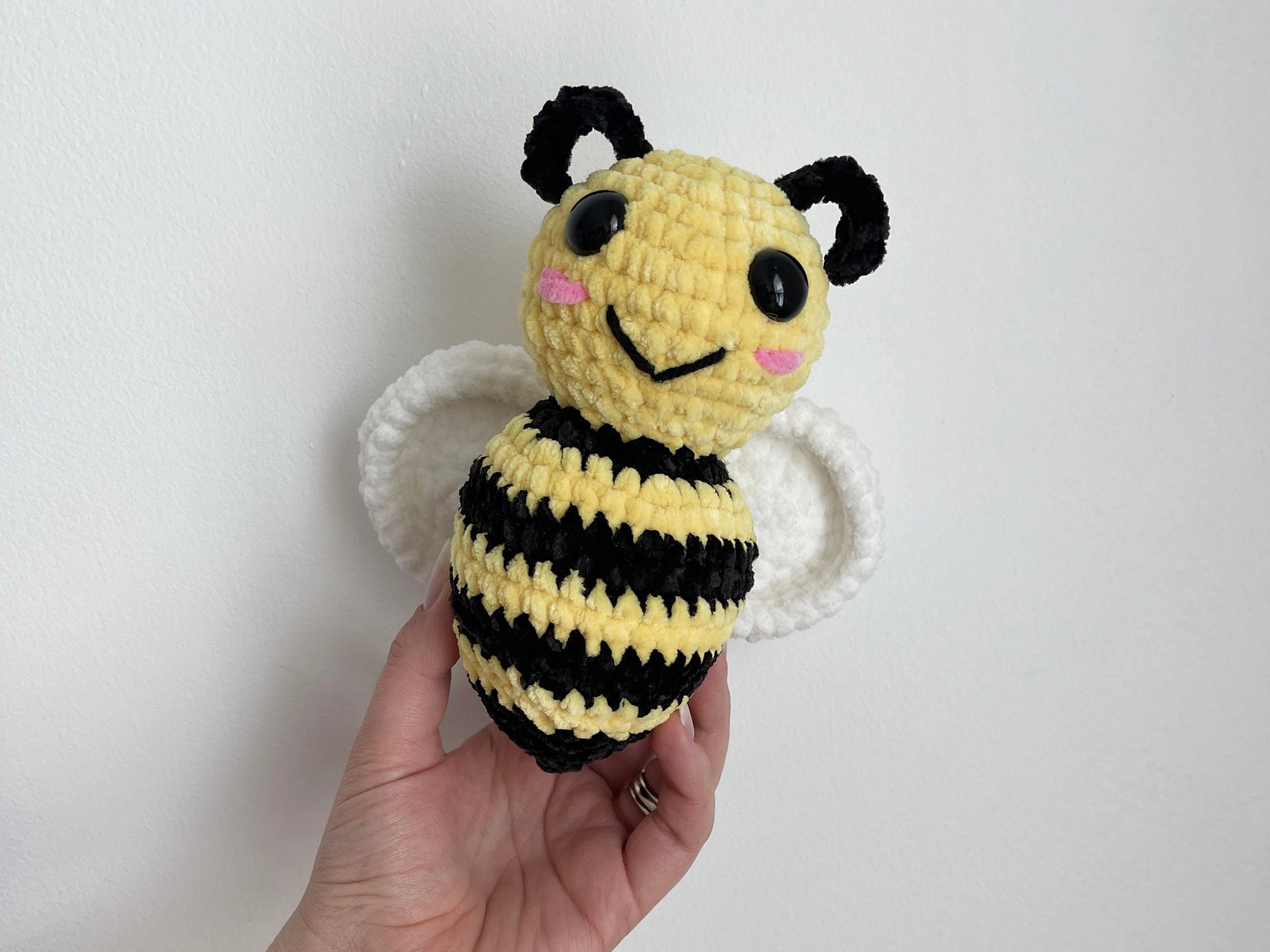 Bee Crochet Pattern, Low Sew Crochet Pattern, DIGITAL DOWNLOAD - Etsy