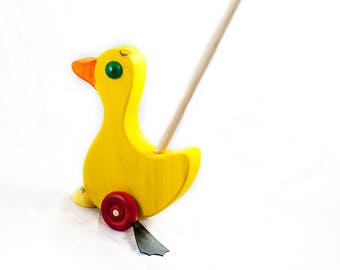 Push Duck with Flapping Feet